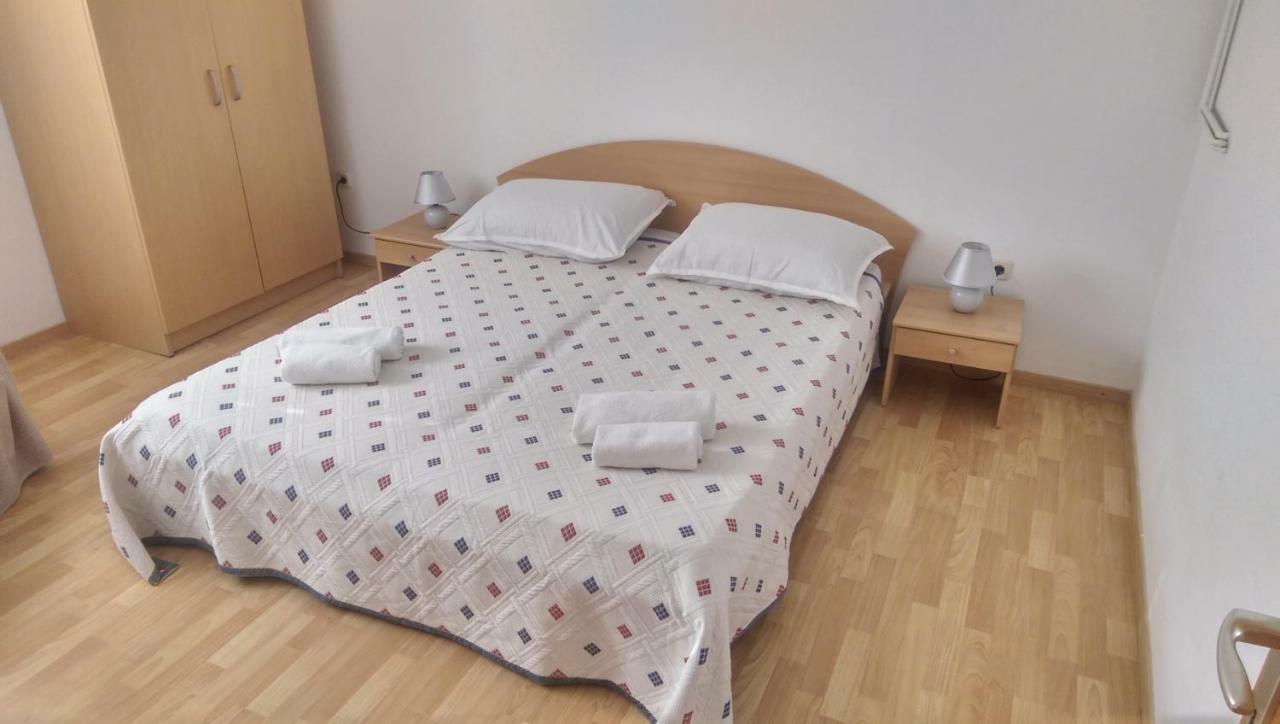 Apartamento Mauro Ražanac Exterior foto