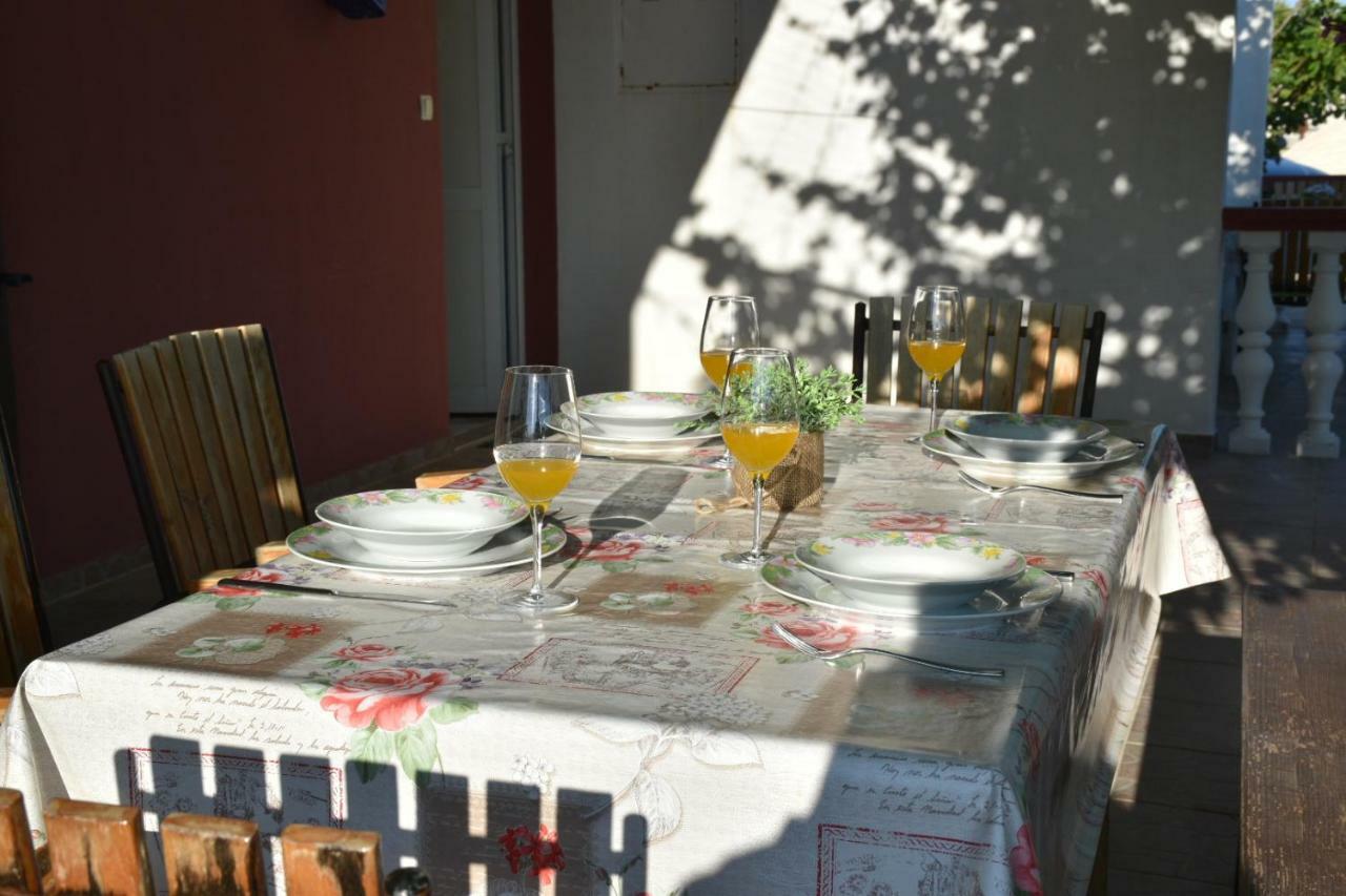 Apartamento Mauro Ražanac Exterior foto