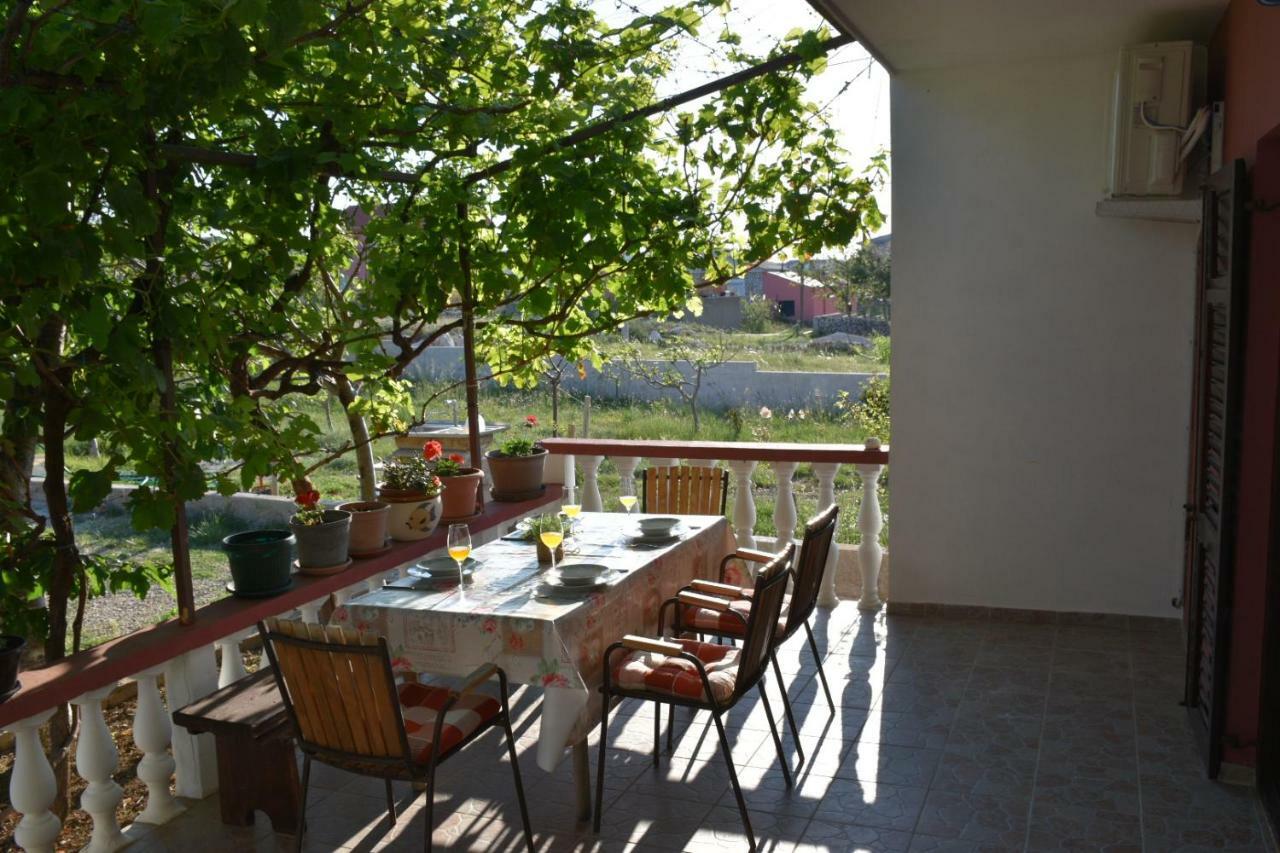 Apartamento Mauro Ražanac Exterior foto